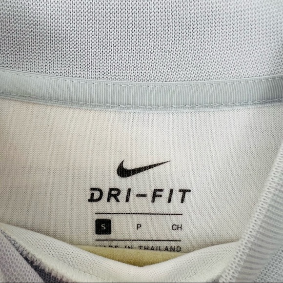 New Nike Golf Dri-Fit UV Printed Cozy Comfort Pleated Pullover Sweatshirt Top - Picture 9 of 9